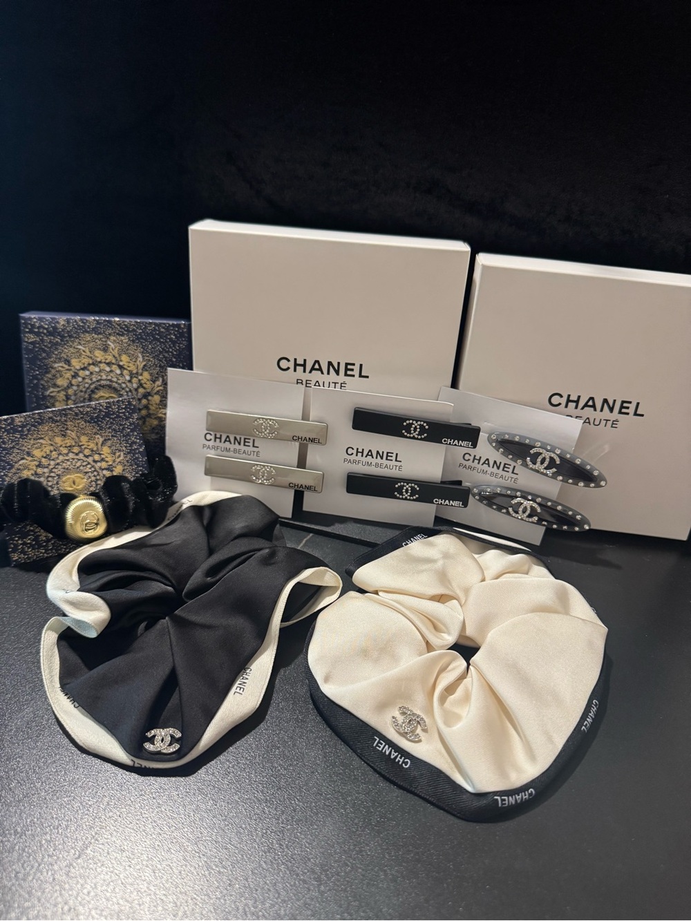 CHANEL Beauty Hair accessories bundle